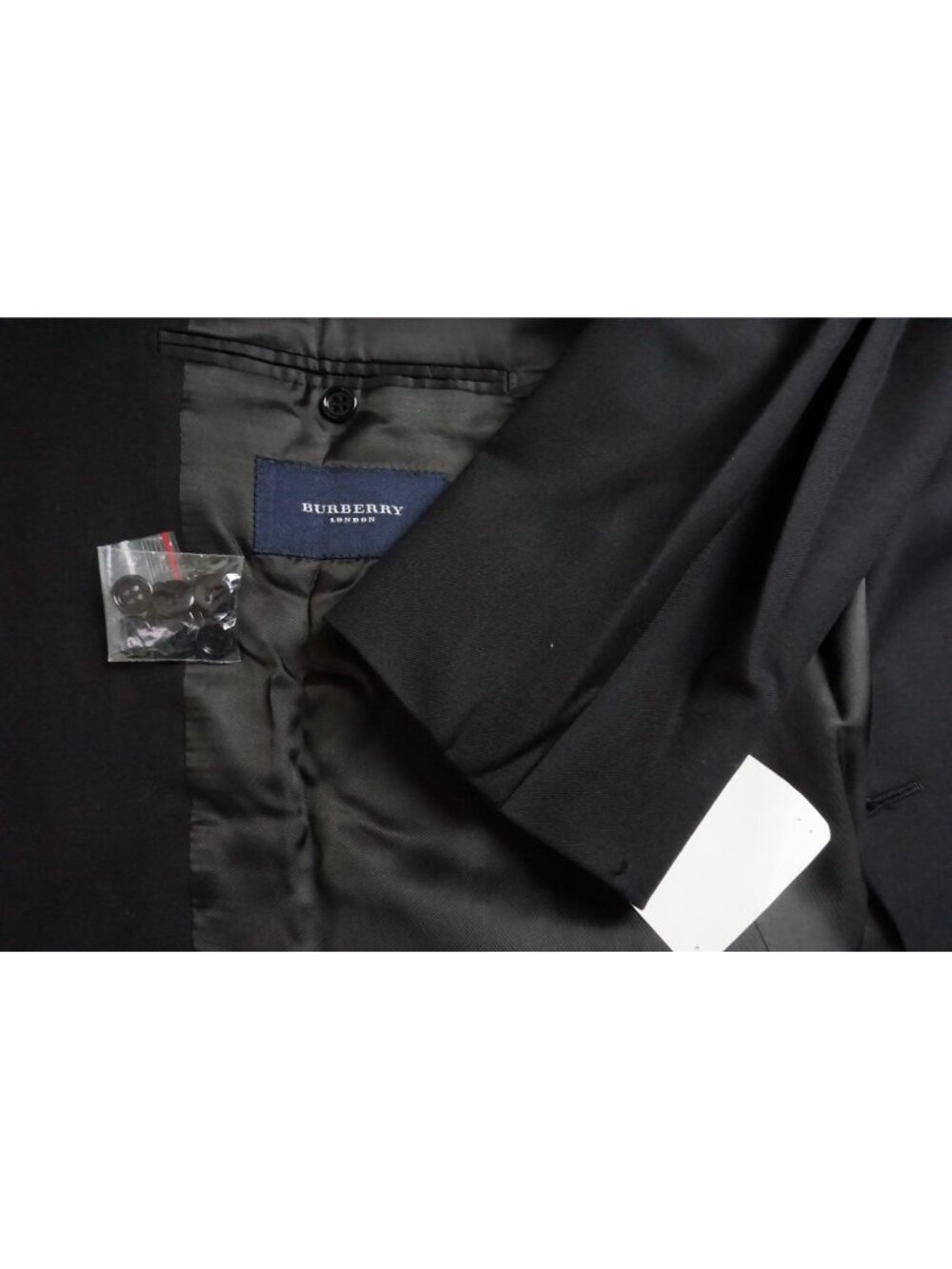 Burberry London Solid Black Wool 2 Pc Suit Jacket Pants Sz 50R BRAND NEW